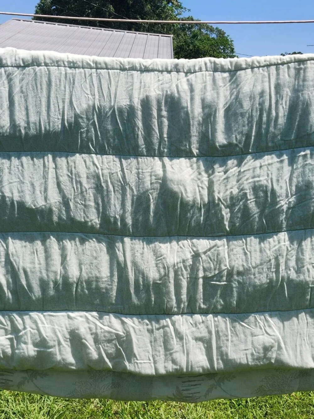 full size comforter size 85 x 82 inches